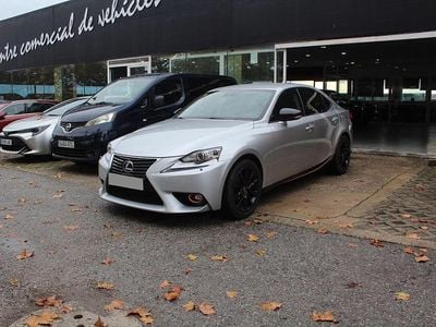 Lexus IS300h