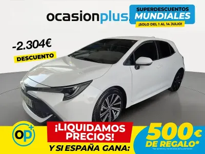 Usado Toyota Corolla Style 122 CV (89 kW) 2022 Blanco Berlina