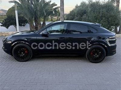 Negro Usado 2021 Porsche Cayenne Coupe Coupe | 76.900 €