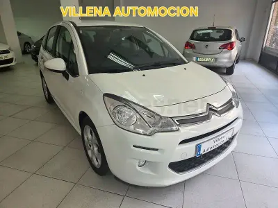 Käytetty Citroën C3 Live 82 HP (60 kW) 2016 Valkoinen Sedan