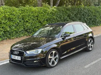 Usado Audi A3 Attraction 150 CV (110 kW) 2015 Negro Berlina