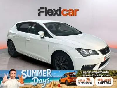 Usado Seat Leon ST Style 131 CV (96 kW) 2018 Blanco Familiar