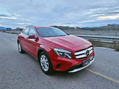 Käytetty Mercedes GLA200