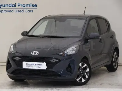 Usado Hyundai i10 63 CV (46 kW) 2025 Gris / plata Utilitario