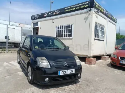 Usado Citroën C2 VTR Sport 70 CV (51 kW) 2006 Negro Utilitario