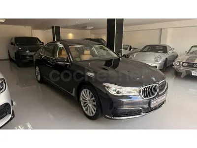 Usado BMW 730 Comfort Edition 265 CV (194 kW) 2016 Negro Berlina