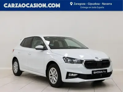 Usado Skoda Fabia Selection 115 CV (84 kW) 2025 Blanco Utilitario