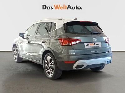 Usado Seat Arona Xperience 115 CV (84 kW) 2025 Gris SUV