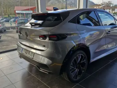 Nuevo Renault Clio V Esprit Alpine 159 CV (116 kW) 2025 Gris Utilitario