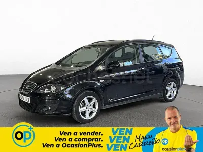 Usado Seat Altea XL Reference 105 CV (77 kW) 2012 Negro Monovolumen