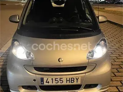 Usado Smart ForTwo Cabrio Brabus Xclusive 98 CV (72 kW) 2011 Gris / plata Descapotable