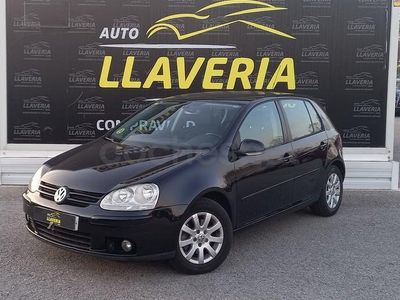 Usado VW Golf V Highline 140 CV (102 kW) 2007 Negro Berlina