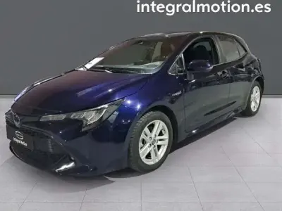 Usado Toyota Corolla Active 122 CV (89 kW) 2021 Azul Berlina