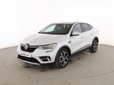Usado Renault Arkana Zen 145 CV (106 kW) 2021 Blanco SUV