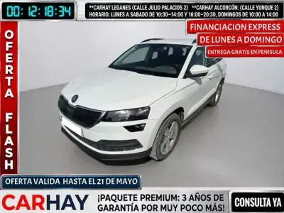 Usado Skoda Karoq Ambition 150 CV (110 kW) 2020 Blanco SUV