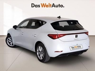 Usado Seat Leon Style 116 CV (85 kW) 2025 Blanco