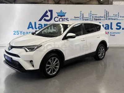 Usado Toyota RAV4 Hybrid Advance 197 CV (144 kW) 2018 Blanco SUV
