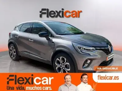 Usado Renault Captur Techno 90 CV (66 kW) 2022 Gris SUV