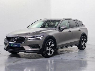 Usado Volvo V60 CC Pro 197 CV (144 kW) 2021 Familiar