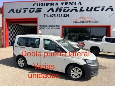 Usado VW Caddy Life 122 CV (89 kW) 2021 Blanco Monovolumen