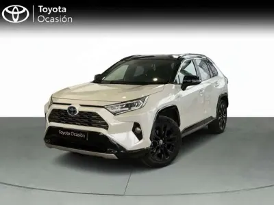 Usado Toyota RAV4 Hybrid Style 222 CV (163 kW) 2021 Blanco SUV