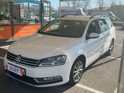 Usado VW Passat Edition 105 CV (77 kW) 2013 Blanco Familiar