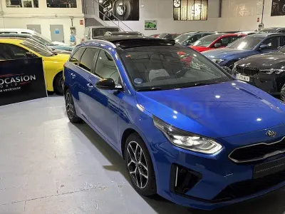 Usado Kia Ceed GT GT-Line 136 CV (100 kW) 2021 Azul Familiar