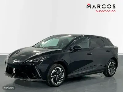 Usado MG MG4 EV Luxury 150 kW (204 CV) 2024 Negro Utilitario