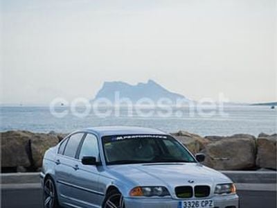 Usado BMW 323 Comfort Edition 170 CV (125 kW) 1999 Gris / plata Berlina