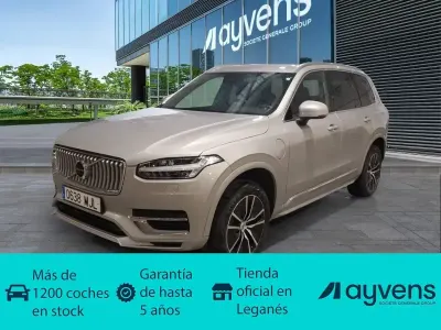 Usado Volvo XC90 Core 455 CV (334 kW) 2023 Gris / plata SUV