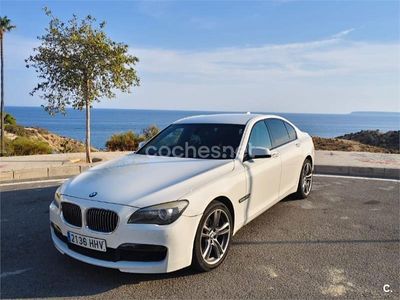 Usado BMW 740 Comfort Edition 306 CV (225 kW) 2012 Blanco Berlina