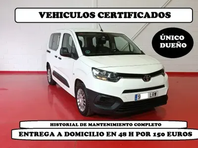 Käytetty Toyota Proace City City 100 HP (73 kW) 2021 Valkoinen Tila-auto