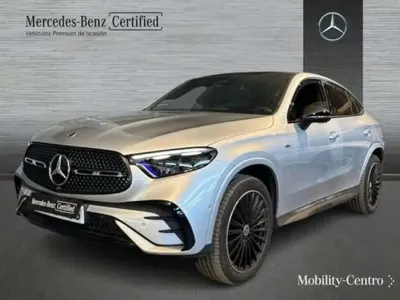Usado Mercedes GLC300e 333 CV (244 kW) 2025 Plateado SUV