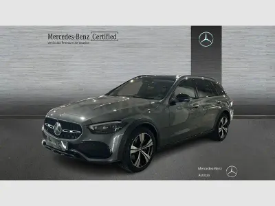 Usado Mercedes C220 200 CV (147 kW) 2023 Gris / plata Familiar