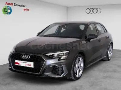 Usado Audi A3 S-Line 150 CV (110 kW) 2024 Gris / plata Berlina