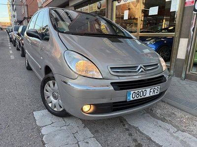 Usado Citroën Xsara Picasso 110 CV (80 kW) 2007 Beige Monovolumen