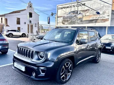 Usado Jeep Renegade Limited 120 CV (88 kW) 2018 Gris / plata SUV