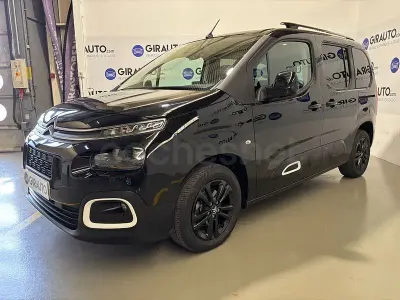Usado Citroën Berlingo Shine 102 HP (75 kW) 2019 Preto Monovolume