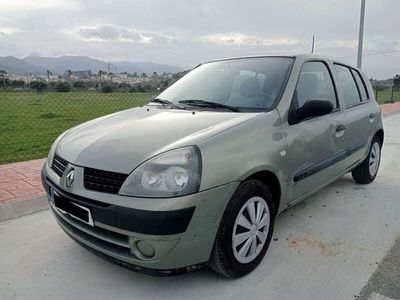 Renault Clio II