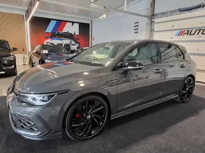 Usado VW Golf VIII 200 CV (147 kW) 2023 Gris Utilitario