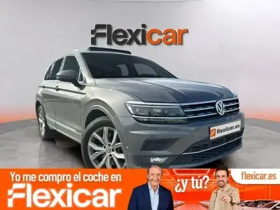 Usado VW Tiguan Sportline 190 CV (139 kW) 2018 Gris SUV