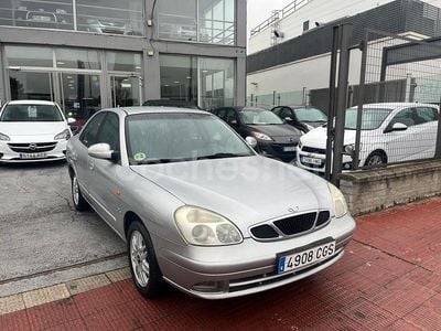 Gris / plata Usado 2003 Chevrolet Nubira CDX Berlina | 1990 €