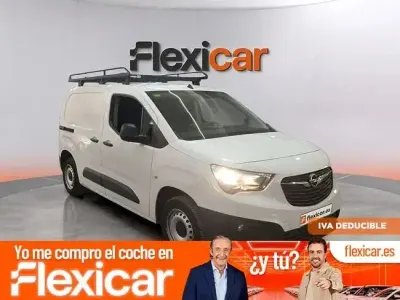 Usado Opel Combo Expression 100 CV (73 kW) 2018 Blanco Monovolumen