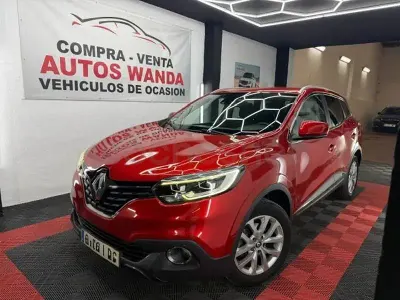 Usado Renault Kadjar Business 115 CV (84 kW) 2019 Granate SUV
