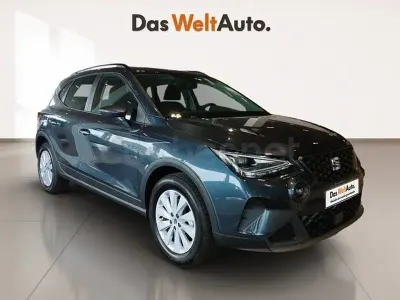 Usado Seat Arona Style 116 CV (85 kW) 2025 Azul SUV