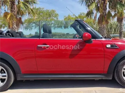 Usado Mini One Cabriolet 98 CV (72 kW) 2012 Rojo Descapotable