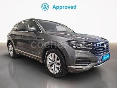 Gris / plata Usado 2021 VW Touareg SUV | 43.900 € (Un poco caro)