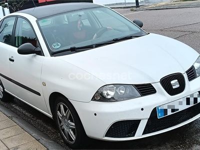 Blanco Usado 2006 Seat Ibiza Reference Berlina | 3200 € (Precio justo)