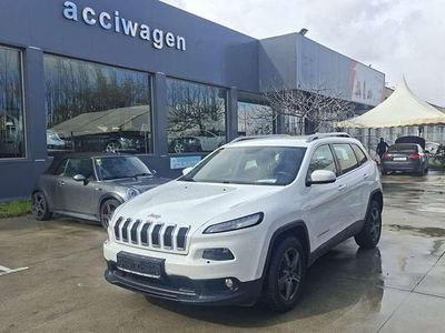 Usado Jeep Cherokee Longitude 140 CV (102 kW) 2015 Blanco SUV