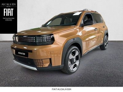 Marrón Nuevo 2025 Fiat Grande Panda La Prima Utilitario | 26.400 € (Un poco caro)